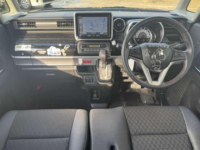 スペーシアカスタム ハイブリッドＸＳターボ　禁煙車　ナビ　フルセグＴＶ　ＤＶＤ再生　Ｂｌｕｅｔｏｏｔｈ　全方位カメラ　衝突軽減ブレーキ　横滑り防止　障害物センサー　両側電動スライドドア　シートヒーター　スマートキー（2枚目）