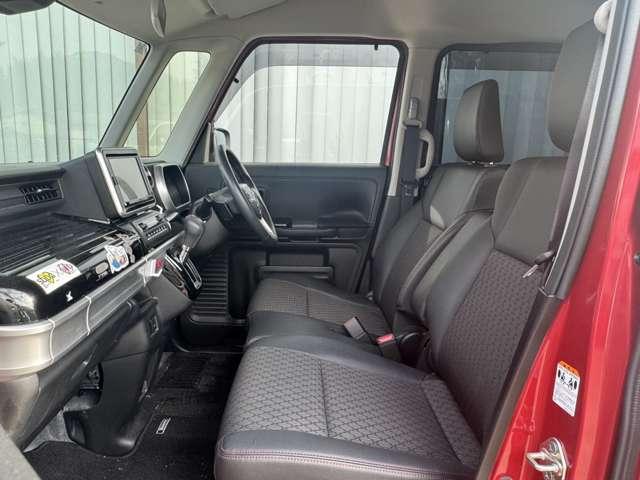 スペーシアカスタム ハイブリッドＸＳターボ　禁煙車　ナビ　フルセグＴＶ　ＤＶＤ再生　Ｂｌｕｅｔｏｏｔｈ　全方位カメラ　衝突軽減ブレーキ　横滑り防止　障害物センサー　両側電動スライドドア　シートヒーター　スマートキー（26枚目）