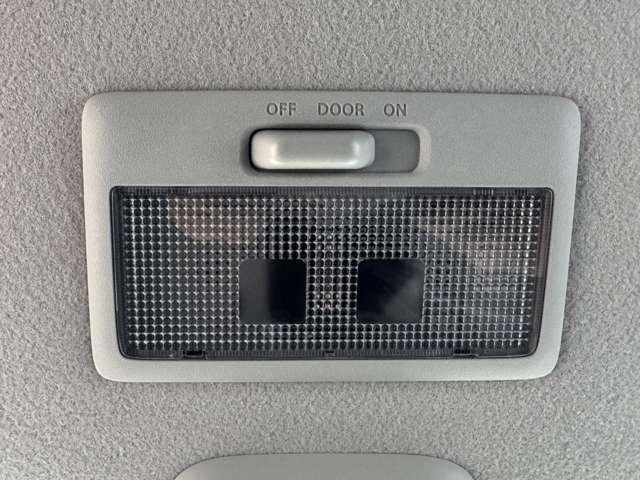 スペーシアカスタム ハイブリッドＸＳターボ　禁煙車　ナビ　フルセグＴＶ　ＤＶＤ再生　Ｂｌｕｅｔｏｏｔｈ　全方位カメラ　衝突軽減ブレーキ　横滑り防止　障害物センサー　両側電動スライドドア　シートヒーター　スマートキー（31枚目）