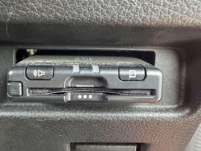 スペーシアカスタム ハイブリッドＸＳターボ　禁煙車　ナビ　フルセグＴＶ　ＤＶＤ再生　Ｂｌｕｅｔｏｏｔｈ　全方位カメラ　衝突軽減ブレーキ　横滑り防止　障害物センサー　両側電動スライドドア　シートヒーター　スマートキー（39枚目）