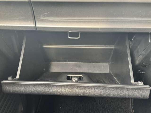 スペーシアカスタム ハイブリッドＸＳターボ　禁煙車　ナビ　フルセグＴＶ　ＤＶＤ再生　Ｂｌｕｅｔｏｏｔｈ　全方位カメラ　衝突軽減ブレーキ　横滑り防止　障害物センサー　両側電動スライドドア　シートヒーター　スマートキー（40枚目）