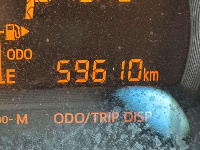 ハイゼットカーゴ スペシャルＳＡＩＩＩ　禁煙車　衝突軽減ブレーキ　横滑り防止装置　障害物センサー　エアバック　パワステ　エアコン（4枚目）