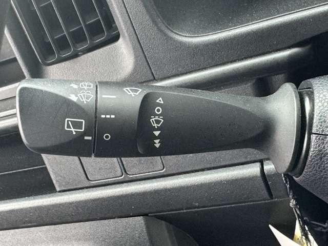 ハイゼットカーゴ スペシャルＳＡＩＩＩ　禁煙車　衝突軽減ブレーキ　横滑り防止装置　障害物センサー　エアバック　パワステ　エアコン（8枚目）