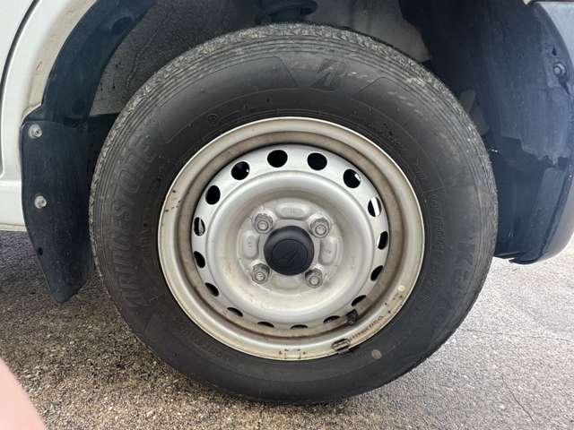 ハイゼットカーゴ スペシャルＳＡＩＩＩ　禁煙車　衝突軽減ブレーキ　横滑り防止装置　障害物センサー　エアバック　パワステ　エアコン（16枚目）