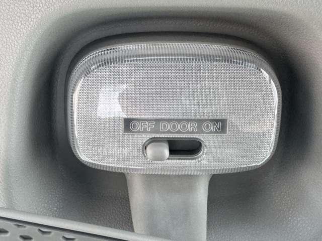 ハイゼットカーゴ スペシャルＳＡＩＩＩ　禁煙車　衝突軽減ブレーキ　横滑り防止装置　障害物センサー　エアバック　パワステ　エアコン（25枚目）