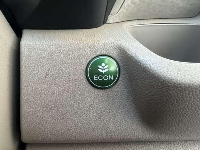 ����O�ҋ@�֊Ӓ菑�t���y�X�}�C���̍݌ɂ͑�O�ҋ@�ւ̌����ɂ����ďC���𔻒���s���Ă���܂��B���Ԃ̏�ԓ��ŋC�ɂȂ邱�Ƃ��������܂����炨�C�y�ɂ��₢���킹���������O�O