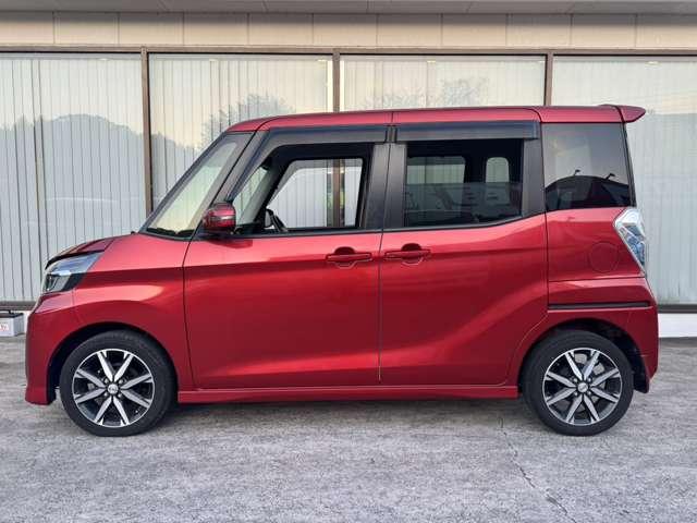 デイズルークス ハイウェイスター X Vセレクション 禁煙車 ナビ フルセグTV DVD再生 Bluetooth 全方位カメラ ETC 衝突軽減ブレーキ 横滑り防止装置 衝突安全ボディ アイドリングストップ 両側電動スライドドア LEDヘッドライト(15枚目)