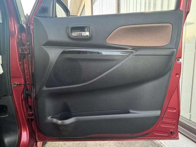 デイズルークス ハイウェイスター X Vセレクション 禁煙車 ナビ フルセグTV DVD再生 Bluetooth 全方位カメラ ETC 衝突軽減ブレーキ 横滑り防止装置 衝突安全ボディ アイドリングストップ 両側電動スライドドア LEDヘッドライト(37枚目)