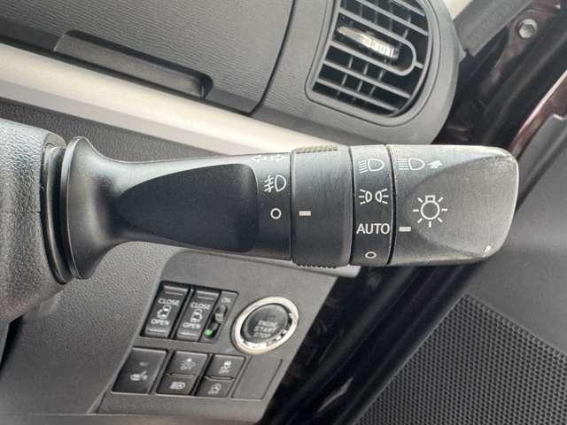 タント カスタムＸ　トップエディションリミテッドＳＡＩＩＩ　禁煙車　ナビ　フルセグＴＶ　ＤＶＤ　Ｂｌｕｅｔｏｏｔｈ　全周囲カメラ　衝突軽減ブレーキ　横滑り防止装置　アイドリングストップ　両側電動スライドドア（15枚目）