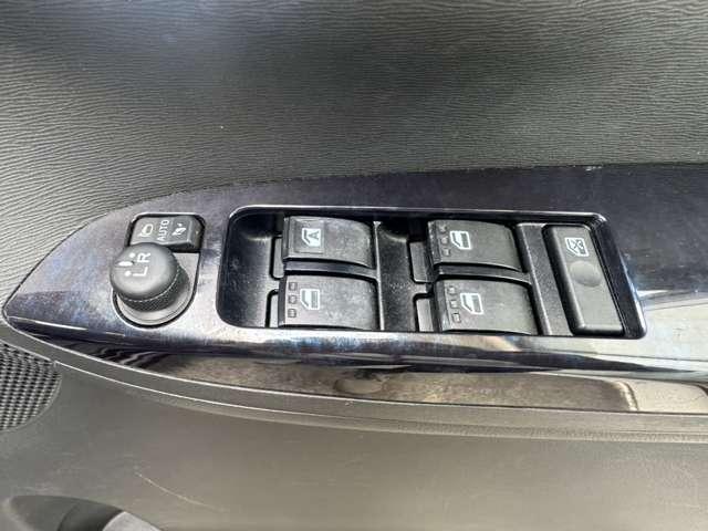 タント カスタムＸ　トップエディションリミテッドＳＡＩＩＩ　禁煙車　ナビ　フルセグＴＶ　ＤＶＤ　Ｂｌｕｅｔｏｏｔｈ　全周囲カメラ　衝突軽減ブレーキ　横滑り防止装置　アイドリングストップ　両側電動スライドドア（43枚目）