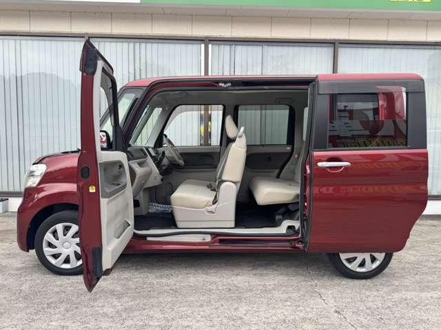 タント Ｌ　ＳＡ　禁煙車　ナビ　ワンセグＴＶ　Ｂｌｕｅｔｏｏｔｈ　　ＤＶＤ再生　衝突軽減ブレーキ　横滑り防止装置　衝突安全ボディ　盗難防止装置　ＡＢＳ　Ｗエアバック　アイドリングストップ　キーレスエントリー（17枚目）