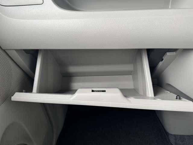 タント Ｌ　ＳＡ　禁煙車　ナビ　ワンセグＴＶ　Ｂｌｕｅｔｏｏｔｈ　　ＤＶＤ再生　衝突軽減ブレーキ　横滑り防止装置　衝突安全ボディ　盗難防止装置　ＡＢＳ　Ｗエアバック　アイドリングストップ　キーレスエントリー（33枚目）