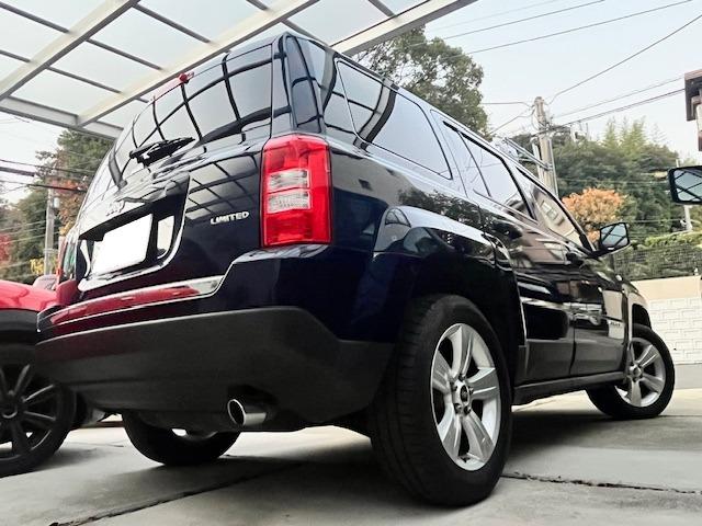 ジープ・パトリオット リミテッド　国内最終後期モデル　ブラックレザーシート　シートヒーター　社外ナビ地デジＴＶ　Ｂｌｕｅｔｏｏｔｈ　前後ドライブレコーダー　ＥＴＣ（11枚目）