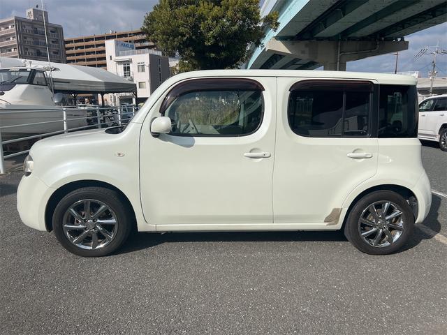 日産 キューブ