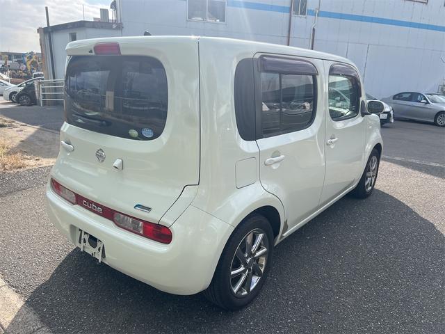 日産 キューブ