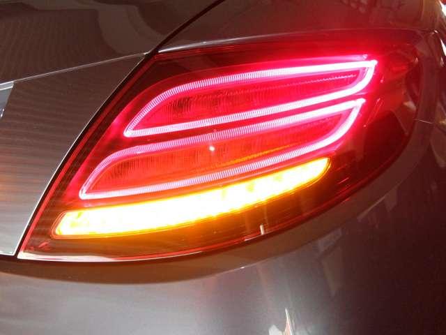 ＳＬＣ ＳＬＣ１８０　スポーツ　衝突被害軽減ブレ－キ／クル－ズコントロ－ル／ＡＭＧ１８ｉｎアルミホイ－ル／ディスタンスパイロット／ダイナミックセレクト／Ｂカメラ／パドルシフト／ステアリングスイッチ／ＬＥＤヘッドライト／９速ＡＴ（76枚目）