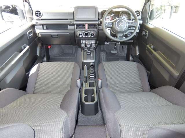 ジムニー XC 最新4型11月登録 届出済未使用車 衝突防止装置 LEDヘッドライト Rパ-キングセンサ- Hiビ-ムアシスト オ-トライト クル-ズコントロ-ル アイドリングSTOP シ-トヒ-タ- 本革ハンドル(33枚目)