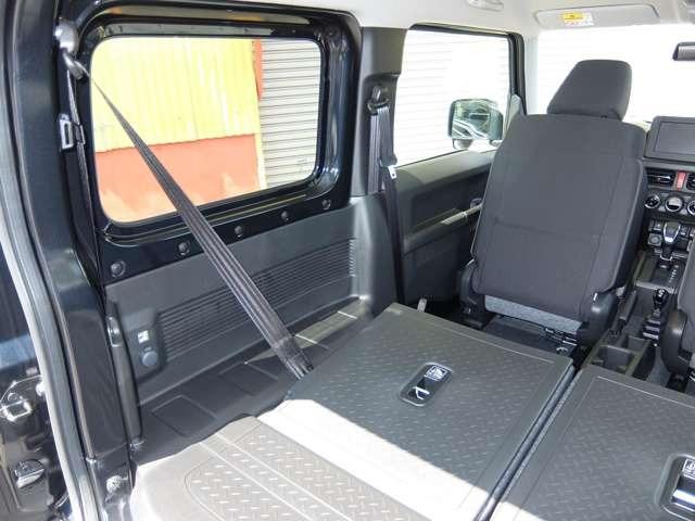 ジムニー XC 最新4型11月登録 届出済未使用車 衝突防止装置 LEDヘッドライト Rパ-キングセンサ- Hiビ-ムアシスト オ-トライト クル-ズコントロ-ル アイドリングSTOP シ-トヒ-タ- 本革ハンドル(50枚目)