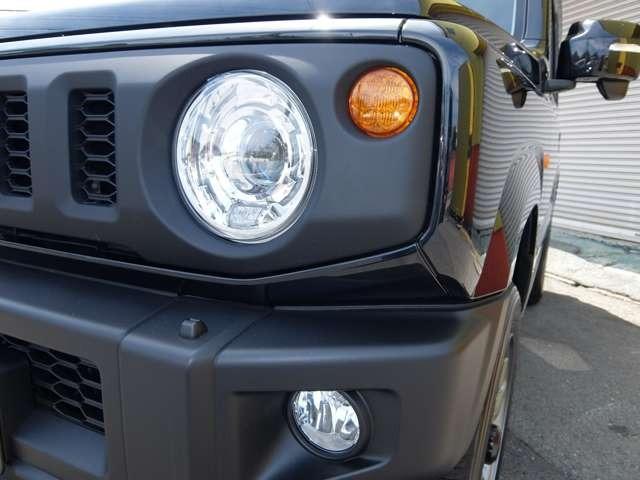 ジムニー XC 最新4型11月登録 届出済未使用車 衝突防止装置 LEDヘッドライト Rパ-キングセンサ- Hiビ-ムアシスト オ-トライト クル-ズコントロ-ル アイドリングSTOP シ-トヒ-タ- 本革ハンドル(57枚目)