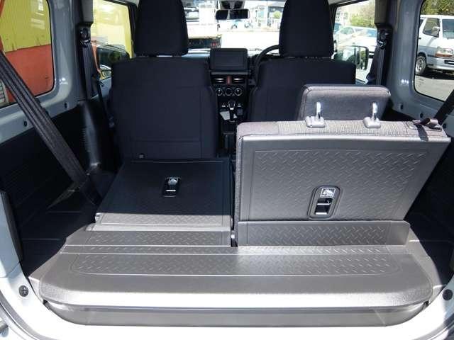 ジムニー ＸＣ　モデルチェンジ最新５型　１月登録　届出済未使用車　前後誤発進抑制＆車線逸脱抑制　警報＆前車発進告知　標識認識　フラツキ警報機能　追随式アダプティブクルコン　デュアルセンサ－ブレ－キサポ－トＩＩ（49枚目）