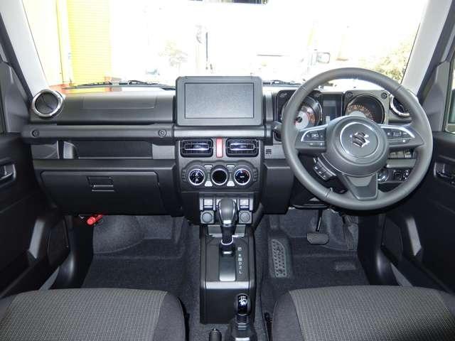 ジムニー ＸＣ　モデルチェンジ最新５型　１月登録　届出済未使用車　前後誤発進抑制＆車線逸脱抑制　警報＆前車発進告知　標識認識　フラツキ警報機能　追随式アダプティブクルコン　デュアルセンサ－ブレ－キサポ－トＩＩ（40枚目）