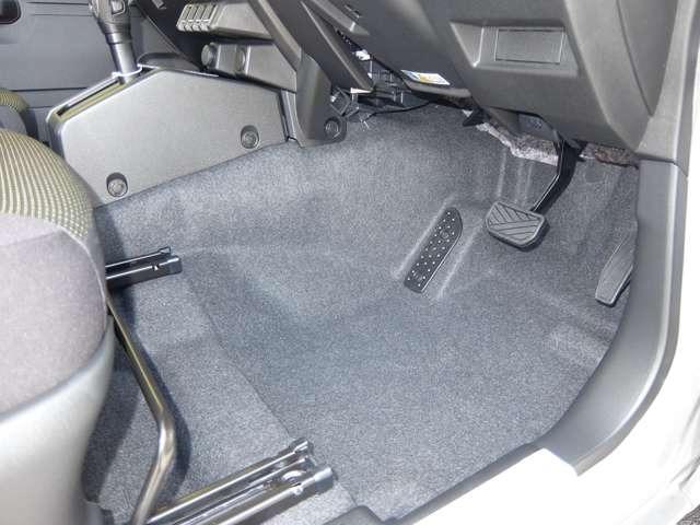 ジムニー ＸＣ　モデルチェンジ最新５型　１月登録　届出済未使用車　前後誤発進抑制＆車線逸脱抑制　警報＆前車発進告知　標識認識　フラツキ警報機能　追随式アダプティブクルコン　デュアルセンサ－ブレ－キサポ－トＩＩ（55枚目）