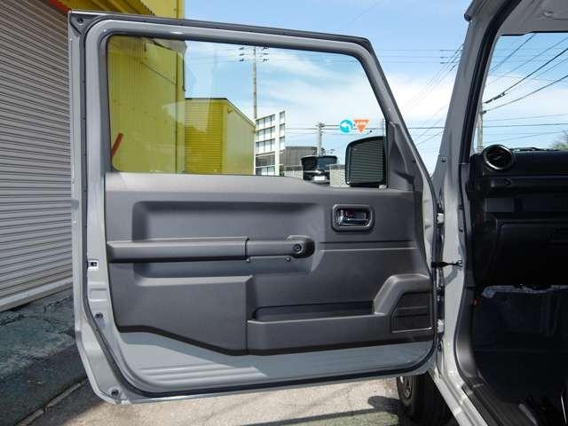 ジムニー ＸＣ　モデルチェンジ最新５型　１月登録　届出済未使用車　前後誤発進抑制＆車線逸脱抑制　警報＆前車発進告知　標識認識　フラツキ警報機能　追随式アダプティブクルコン　デュアルセンサ－ブレ－キサポ－トＩＩ（61枚目）