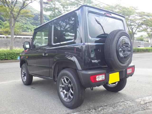 ジムニー ＸＣ　届出済未使用車、インテリジェントキー、パートタイム４ＷＤ、アダプティブクルーズコントロール、シートヒーター、ＬＥＤオートヘッドライト（13枚目）
