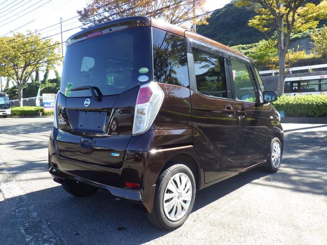 デイズルークス X 純正メモリーナビ、地デジフルセグTV、Bluetoothオーディオ、全方位モニター、ETC、左側パワースライドドア、インテリジェントキー(11枚目)