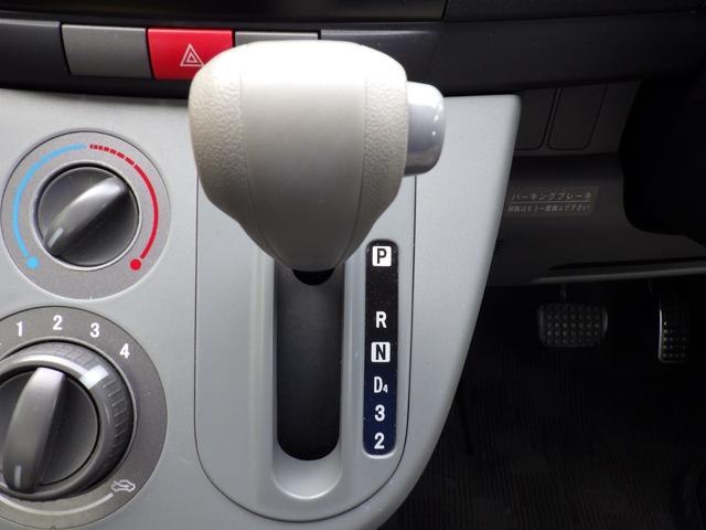 ムーヴ L 純正CD・ラジオデッキ、ヘッドライトレベライザー、盗難防止装置付き、キーレスエントリー(29枚目)