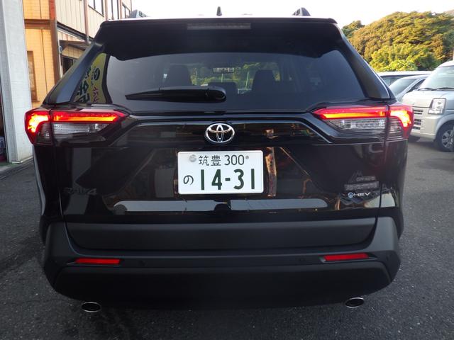 RAV4 ハイブリッドアドベンチャー オフロードパッケージII 登録済未使用車、純正ディスプレーオーディオ、地デジフルセグTV、Bluetoothオーディオ、デジタルインナーミラー、全方位モニター、パワーバックドア、LEDオートヘッドライト(12枚目)