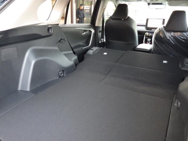 RAV4 ハイブリッドアドベンチャー オフロードパッケージII 登録済未使用車、純正ディスプレーオーディオ、地デジフルセグTV、Bluetoothオーディオ、デジタルインナーミラー、全方位モニター、パワーバックドア、LEDオートヘッドライト(23枚目)