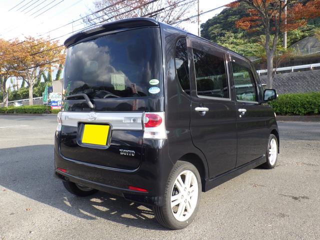 タント カスタムＲＳ　社外メモリーナビ、地デジフルセグＴＶ、ＣＤ録音機能、左側パワースライドドア、キーレスエントリー、ベンチタイプシート、ＥＴＣ、ディスチャージヘッドライト、純正アルミホイール（10枚目）