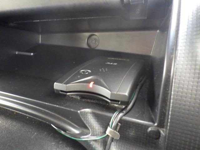 タント カスタムＲＳ　社外メモリーナビ、地デジフルセグＴＶ、ＣＤ録音機能、左側パワースライドドア、キーレスエントリー、ベンチタイプシート、ＥＴＣ、ディスチャージヘッドライト、純正アルミホイール（35枚目）