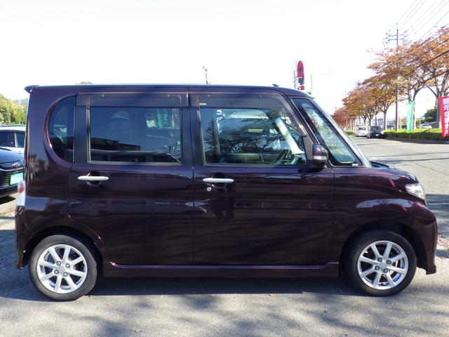 タント カスタムＸ　社外ＨＤＤナビ、地デジワンセグＴＶ、ＣＤ・ＤＶＤ再生、キーレスエントリー、左側パワースライドドア、ベンチタイプシート、純正アルミホイール（10枚目）