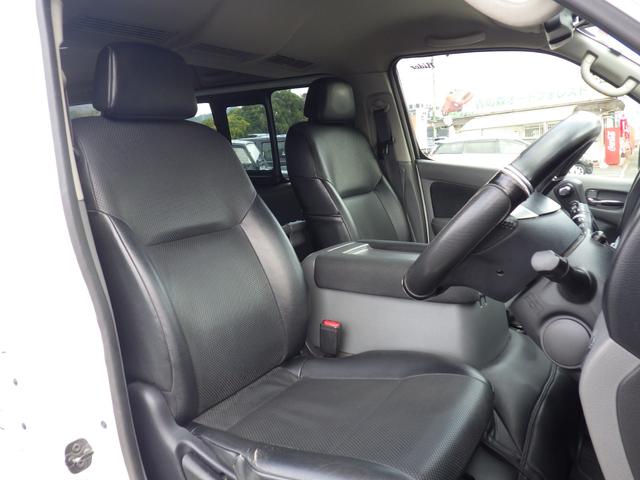 ＮＶ３５０キャラバンバン ロングライダープレミアムＧＸプロ・スタイルパッケージ　純正メモリーナビ、地デジフルセグＴＶ、Ｂｌｕｅｔｏｏｔｈオーディオ、アラウンドビューモニター、ＥＴＣ、インテリジェントキー、両側スライドドア、オーテックアルミホイール（16枚目）