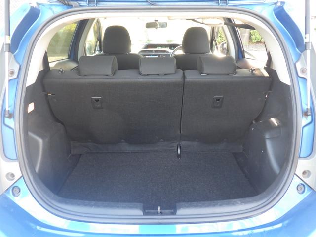 アクア S 社外メモリーナビ、地デジフルセグTV、インテリジェントキー、純正アルミホイール、プッシュスタート、電動格納ドアミラー、シートリフター(20枚目)