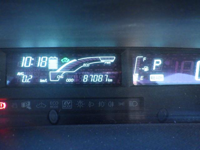 アクア S 社外メモリーナビ、地デジフルセグTV、インテリジェントキー、純正アルミホイール、プッシュスタート、電動格納ドアミラー、シートリフター(33枚目)