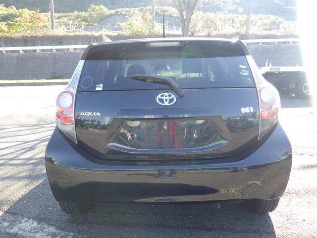 アクア Ｓ　純正メモリーナビ、地デジフルセグＴＶ、Ｂｌｕｅｔｏｏｔｈオーディオ、バックモニター、インテリジェントキー、プッシュスタート、電動格納ドアミラー、ＥＴＣ（12枚目）