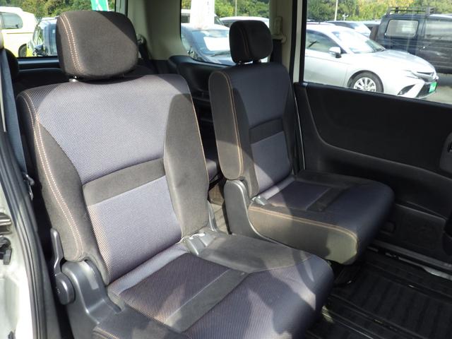 セレナ ハイウェイスター 純正HDDナビ、地デジフルセグTV、Bluetoothオーディオ、バックモニター、キーレスエントリー、両側パワースライドドア、ETC、純正アルミホイール(18枚目)