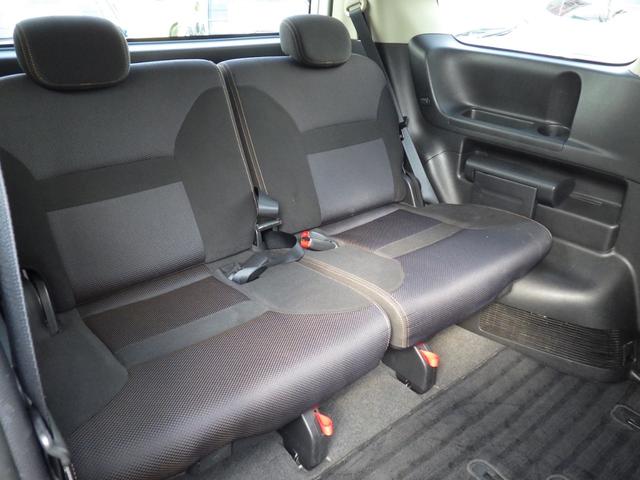 セレナ ハイウェイスター 純正HDDナビ、地デジフルセグTV、Bluetoothオーディオ、バックモニター、キーレスエントリー、両側パワースライドドア、ETC、純正アルミホイール(19枚目)