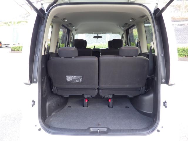 セレナ ハイウェイスター 純正HDDナビ、地デジフルセグTV、Bluetoothオーディオ、バックモニター、キーレスエントリー、両側パワースライドドア、ETC、純正アルミホイール(21枚目)