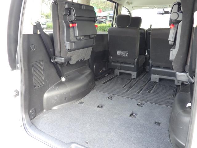 セレナ ハイウェイスター 純正HDDナビ、地デジフルセグTV、Bluetoothオーディオ、バックモニター、キーレスエントリー、両側パワースライドドア、ETC、純正アルミホイール(24枚目)