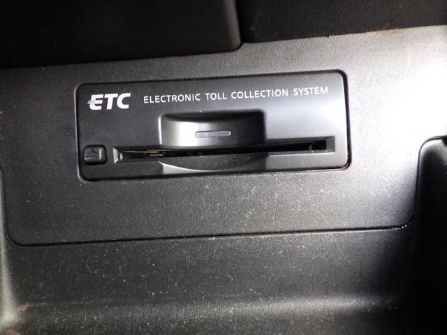 セレナ ハイウェイスター 純正HDDナビ、地デジフルセグTV、Bluetoothオーディオ、バックモニター、キーレスエントリー、両側パワースライドドア、ETC、純正アルミホイール(43枚目)