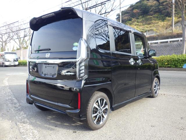 N-BOXカスタム G・Lホンダセンシング 純正メモリーナビ、地デジフルセグTV、Bluetoothオーディオ、バックモニター、左側パワースライドドア、インテリジェントキー、ETC、純正アルミホイール(11枚目)