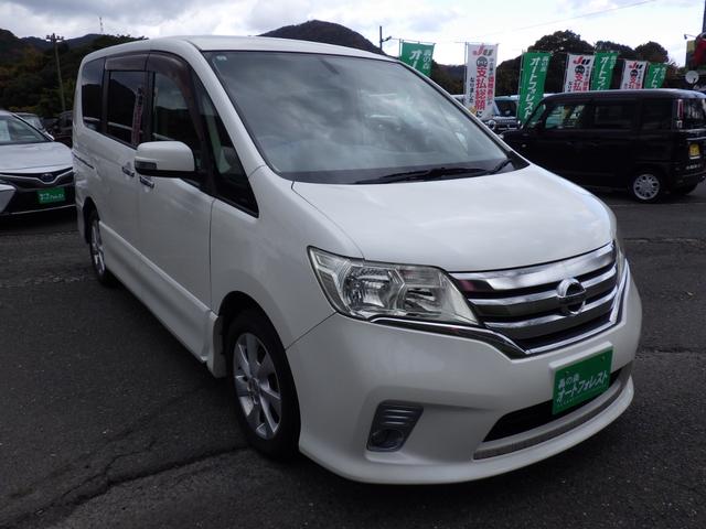 セレナ ハイウェイスター Vセレクション 純正メモリーナビ、地デジフルセグTV、Bluetoothオーディオ、バックモニター、両側パワースライドドア、インテリジェントキー、純正アルミホイール、クルーズコントロール(7枚目)