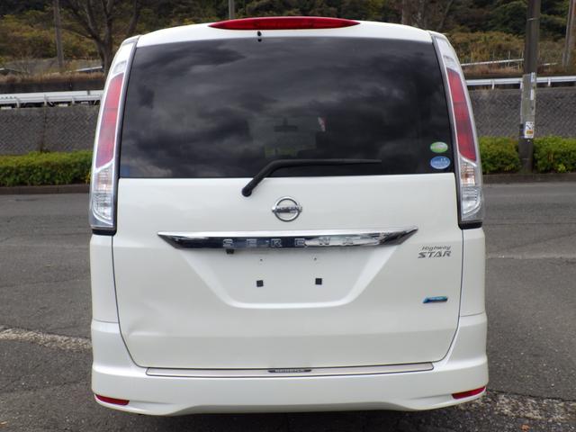 セレナ ハイウェイスター Vセレクション 純正メモリーナビ、地デジフルセグTV、Bluetoothオーディオ、バックモニター、両側パワースライドドア、インテリジェントキー、純正アルミホイール、クルーズコントロール(12枚目)