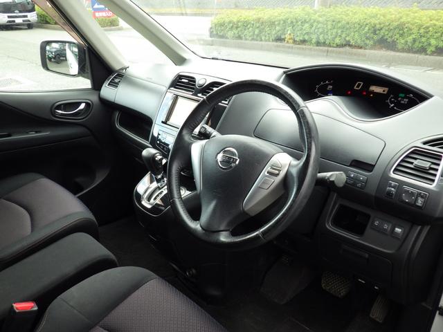 セレナ ハイウェイスター Vセレクション 純正メモリーナビ、地デジフルセグTV、Bluetoothオーディオ、バックモニター、両側パワースライドドア、インテリジェントキー、純正アルミホイール、クルーズコントロール(15枚目)