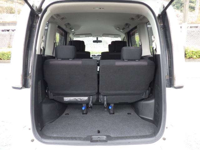 セレナ ハイウェイスター Vセレクション 純正メモリーナビ、地デジフルセグTV、Bluetoothオーディオ、バックモニター、両側パワースライドドア、インテリジェントキー、純正アルミホイール、クルーズコントロール(22枚目)