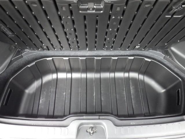 セレナ ハイウェイスター Vセレクション 純正メモリーナビ、地デジフルセグTV、Bluetoothオーディオ、バックモニター、両側パワースライドドア、インテリジェントキー、純正アルミホイール、クルーズコントロール(28枚目)